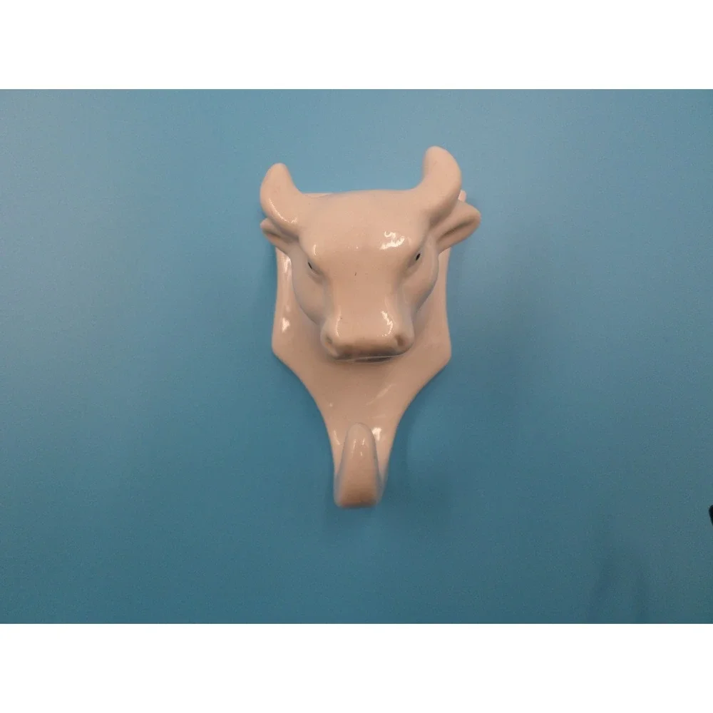 Western White Ceramic Cow Bull Head Wall Kitchen Hook VTG Apron Towel Holder